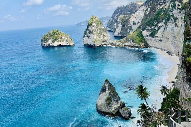 From Bali: Nusa Penida Snorkeling and Island Tour - Broken Beach’s natural arch