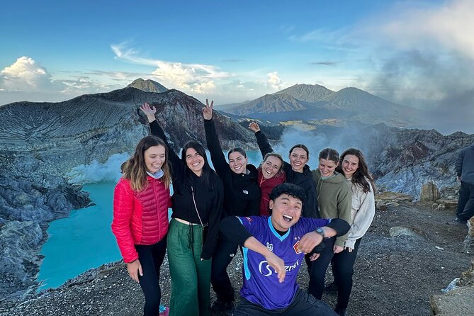 From Banyuwangi or Bali Sunrise Ijen Vulcano Hiking All Inclusive - Who should book this Ijen hike