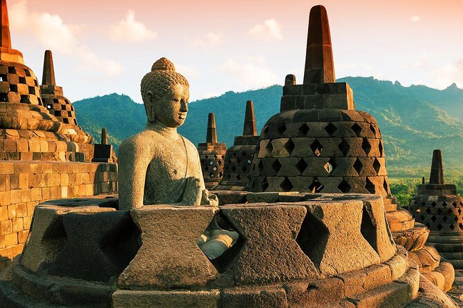 From Yogyakarta: Borobudur &Prambanan-Bromo-Waterfall-Ijen 6 Days - Why this Java route works so well