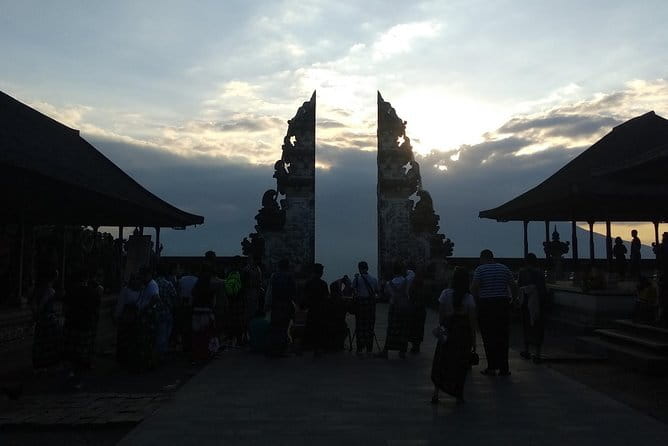 Full Day Car Charter - Beaches, Canggu, and room to relax