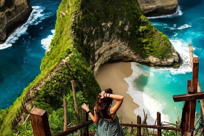 Full-Day Nusa Penida Island with Snorkeling from Bali - Lunch and the break in the middle of the day