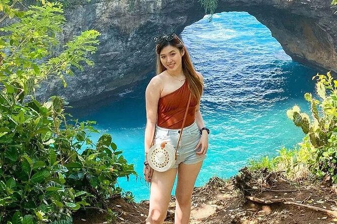 Full Day Nusa Penida Manta Point Snorkeling and West Island Tour - Broken Beach and its natural arch