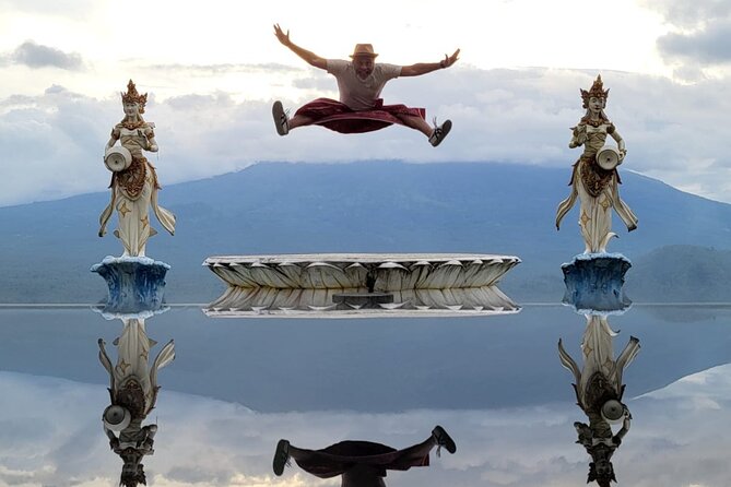 Full Day Private Bali Best Instagram Tour - The private format and the long road day
