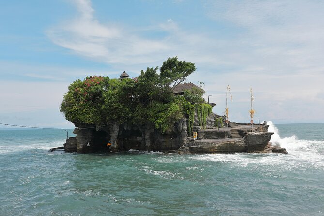 Full Day Private Tour to Ubud Waterfall and Tanah Lot Sunset - Taman Ayun Temple and its garden setting