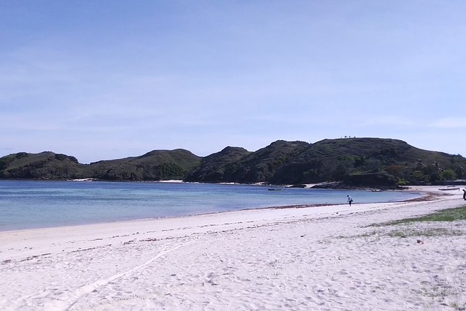 Full-Day Private Trip to South Lombok - Three hours at Selong Belanak Beach