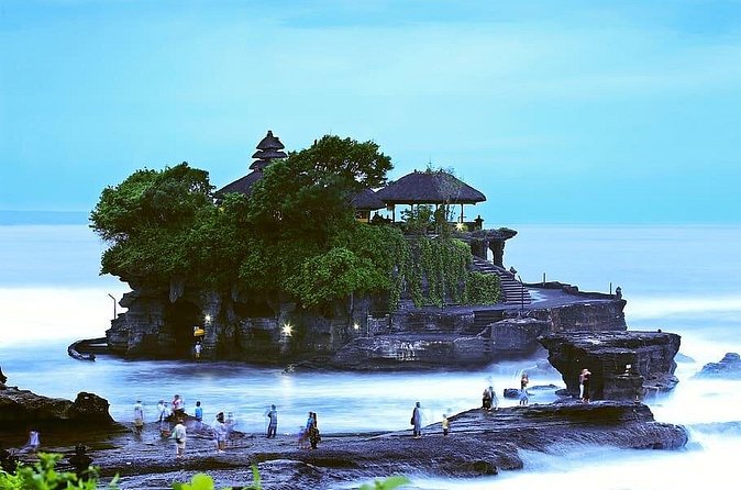 Full Day Private Water Temples Tour in Bali - The final stop at Tanah Lot