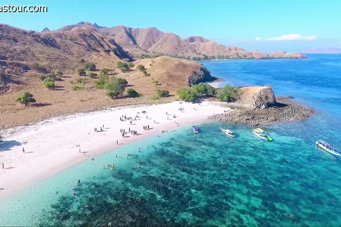 Full Day Tour to Komodo Island By Speed Boat to explore 6 destinations - Leaving Labuan Bajo before the heat