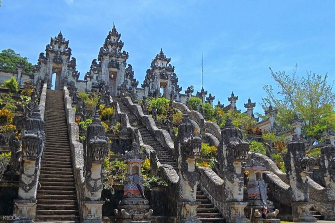 Gate Heaven of LEMPUYANG TEMPLE & East Bali Tours - Tirta Gangga: fountains, pools, and lunch