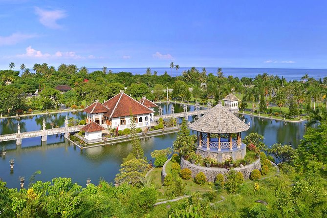 Gate Heaven of LEMPUYANG TEMPLE & East Bali Tours - White Sand Beach for the final hour