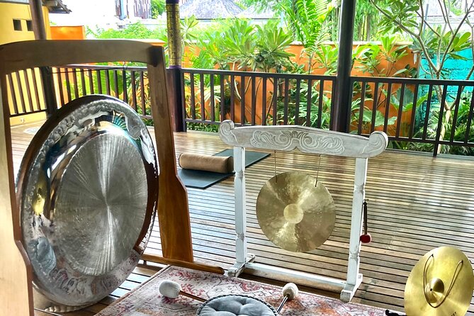 Gong Sound Healing on Nusa Lembongan, Bali - How the gardens and ocean sounds shape the experience