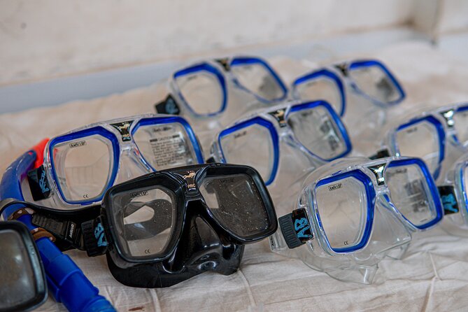 Group Snorkeling Tour Gili Islands Including GoPro Documentation - Gili Meno gives the trip a land-based pause