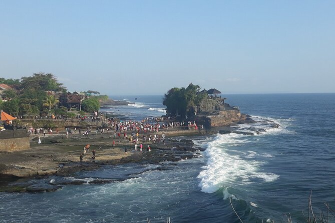 Half-Day Private Tour to Tanah Lot and Bali Royal Temple - Dress, planning, and small practical details