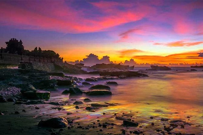 Half-Day Taman Ayun UNESCO and Tanah Lot Temple with private Car - Six hours, two temple visits, and sunset planning