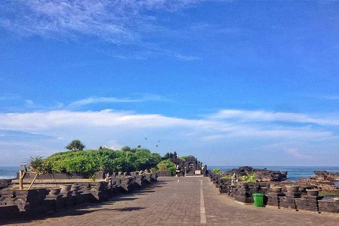 Half-Day Taman Ayun UNESCO and Tanah Lot Temple with private Car - The value of $20