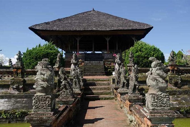 Half-Day Taman Ayun UNESCO and Tanah Lot Temple with private Car - Who should book this temple tour?