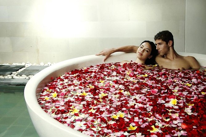 Half Day Tours: Bali 2 Hours MASSAGE & SPA - ROMANTIC SUNSET Dinner at JIMBARAN - A gentle Bali afternoon with a sunset finish