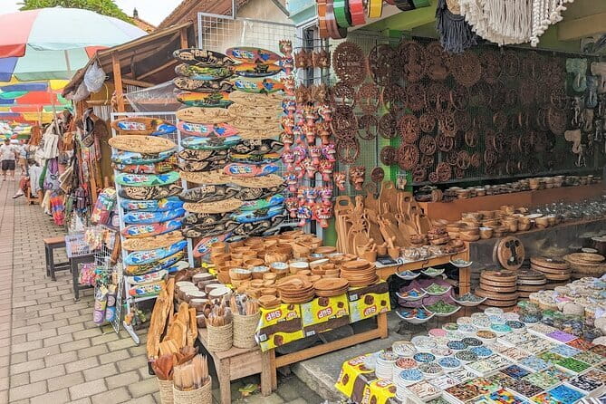 Half Day Ubud Village Private All Inclusive Tour - Ubud Palace and a look at royal Bali