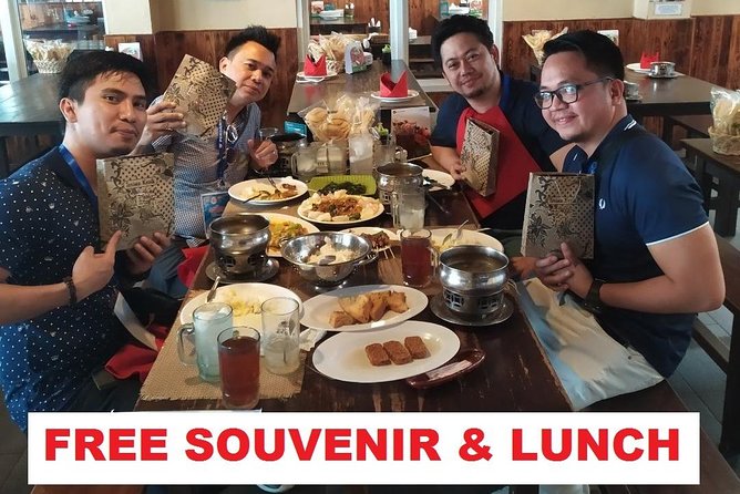 Halfday Excursion Old city Batavia with Lunch and Souvenir - Batavia Café and the old colonial center