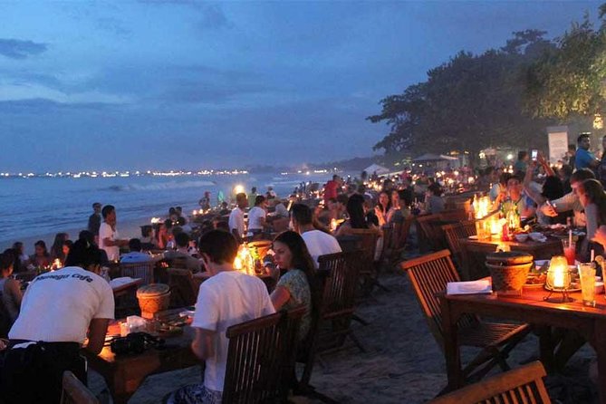 Halfday Tour:Uluwatu Temple,Kecak Dance and Dinner Jimbaran Beach with Transport - What to expect at Uluwatu Temple
