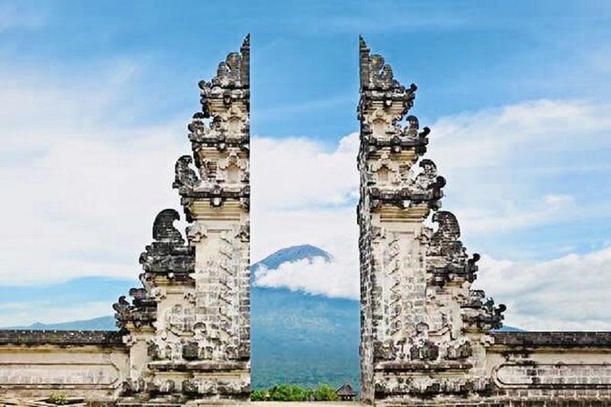 Heaven Gate (Lempuyang) - Tirta Gangga - FREE WIFI - What this nine-hour Bali tour is really like