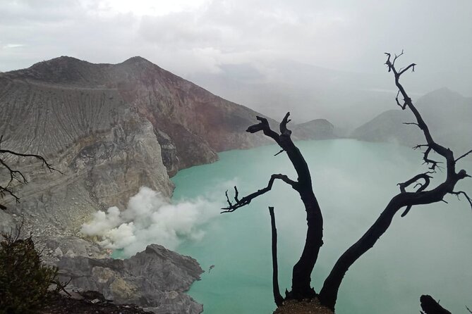 Ijen Crater Private Guided Trekking Tour From Bali - The six-hour Kawah Ijen visit