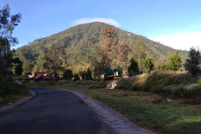 Ijen Crater Tour From Bali 1 Day - What the $130 price really covers
