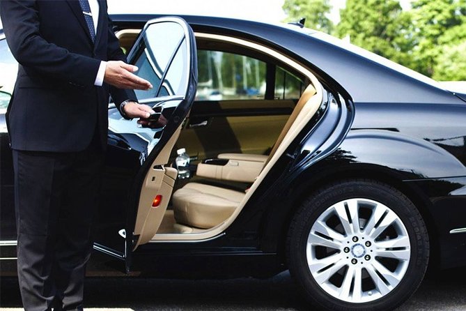 Jakarta Airport Transfer Service - Landing at Soekarno Hatta International Airport
