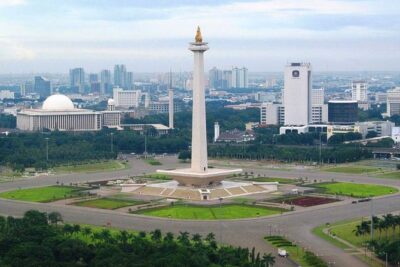 Jakarta Half-Day Guided Tour with a Private Fun Local Host