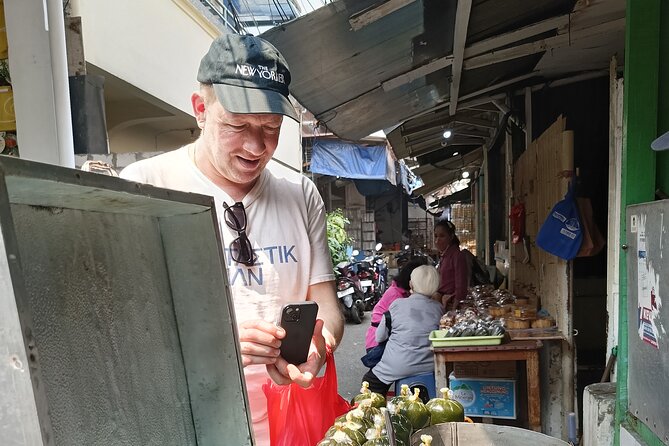 Jakarta Half-Day Sightseeing Tour To Modern City and Old Town - Wayang puppets at Makutharama Puppet Studio