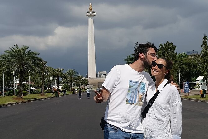 Jakarta Half Day Visit The Monument with Highlight City Tour - Key points at a glance
