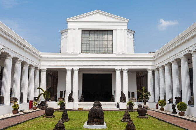 Jakarta Highlight Places with Multilingual Guide - Jakarta Old Town: two hours to slow the pace