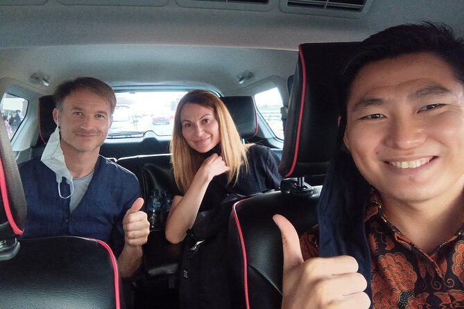 Jakarta Private Airport Transfer - From the arrival hall to the pickup zone