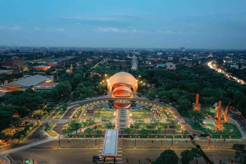 Jakarta: Taman Mini Indonesia Cultural Park Entry Ticket - Why Taman Mini works as a first look at Indonesia