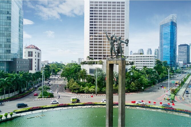 Jakarta Walking Tour with MRT and Multilingual Guide - Key points to know before booking