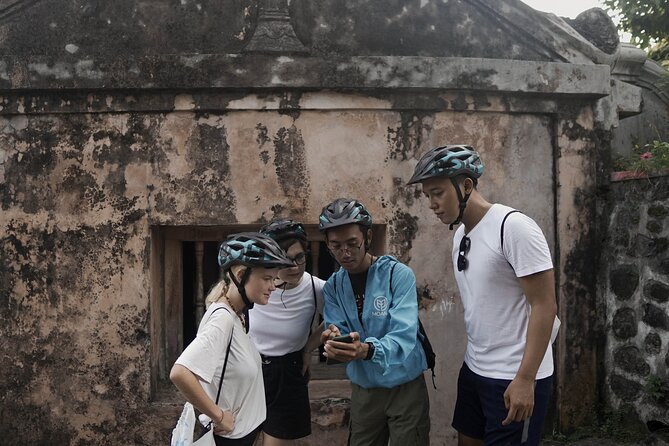 Jogja Hidden Gems - Cycling Tour - Along the Kalicode riverside