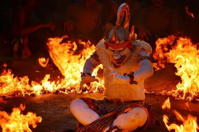 Kecak Fire Dance and Uluwatu Temple with Private Car Service - Extra stops and dinner plans