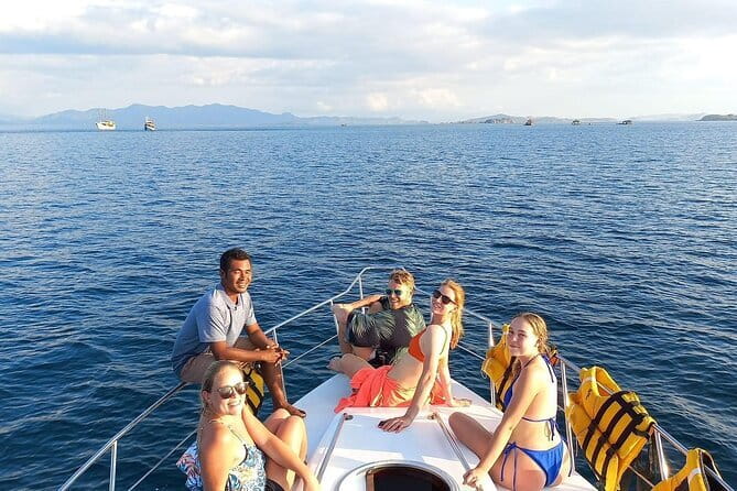 Komodo Islands with Speedboat in Labuhan Bajo - What the $125 price really covers