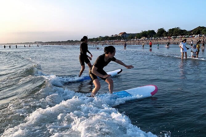 Kuta Beach Bali, 1 on 1 Surfing Lesson Orange Surf Bali - What happens on the sand before you surf