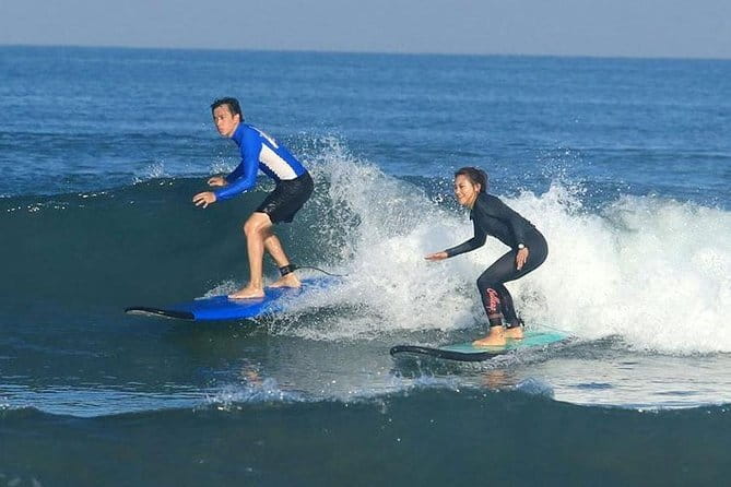 Kuta Beach Bali, 1 on 1 Surfing Lesson Orange Surf Bali - Local coaching and the human side of the lesson