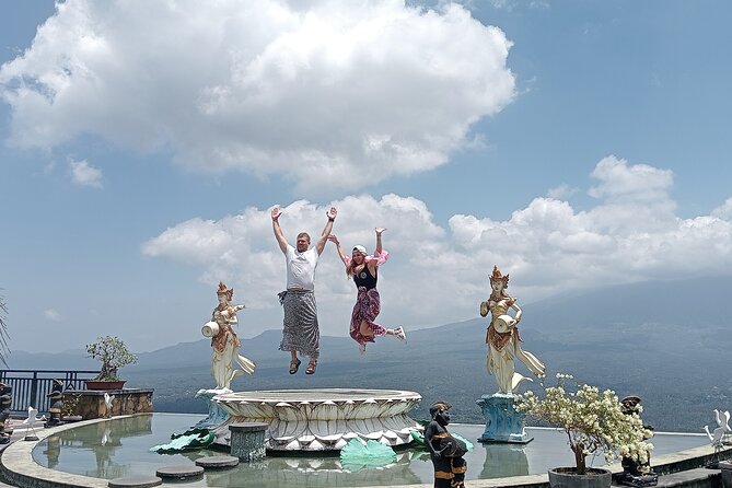 Lempuyang Temple Gate Heaven Tirta Gangga Private Guided Tour - Tirta Gangga offers a calmer hour among royal gardens