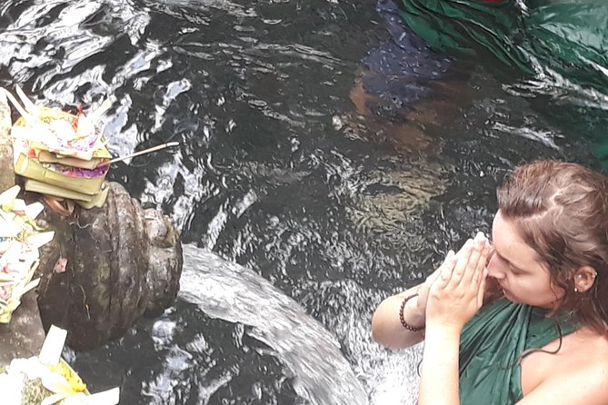 Magic Of Ubud Temple Swing And Waterfall Private Guided Tour - Tampaksiring village and a cup of local refreshment