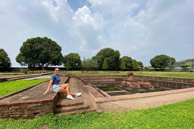Majapahit Heritage Archaelogy tour via surabaya - Three hours at Trowulan Archaeological Museum