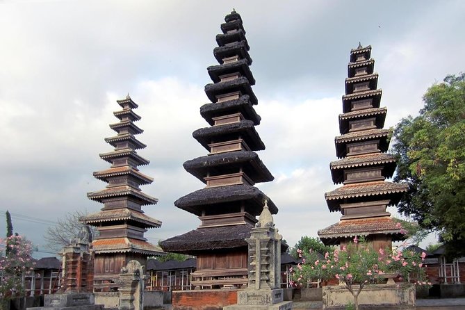 Mataram Lombok Historical City tour - Pura Meru, Lombok’s largest Hindu temple