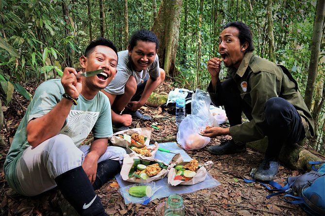 Monkey Business 2 days - 1 night Jungle Trekking (including rafting) - Food, equipment, and daily comfort