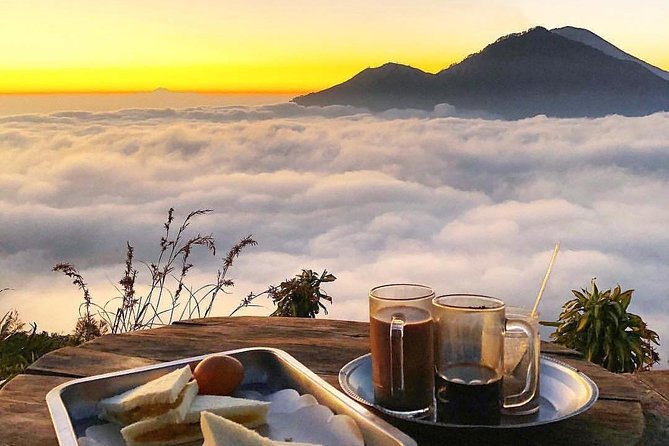 Mount Batur sunrise hike & white water rafting - Sunrise from the crater rim