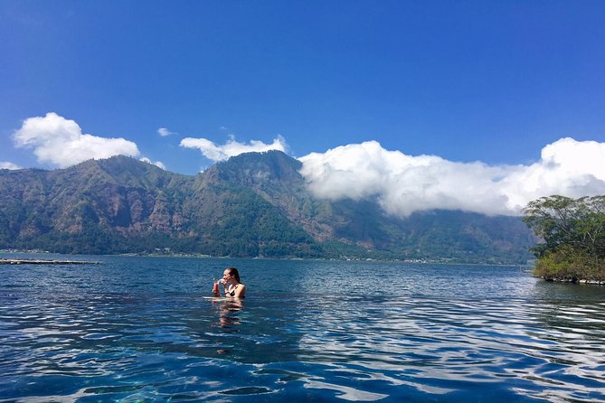 Mount Batur Sunrise Trekking & Hot Spring Tour - The 2:15 am pickup and drive to the volcano