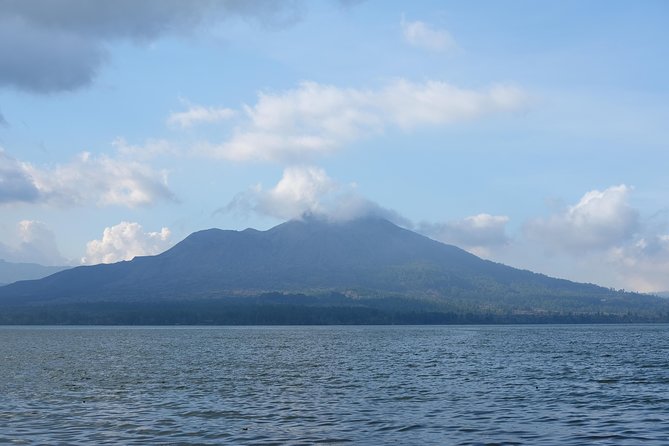 Mount Batur Sunrise Trekking Private All Inclusive - Sunrise at the volcanic rim