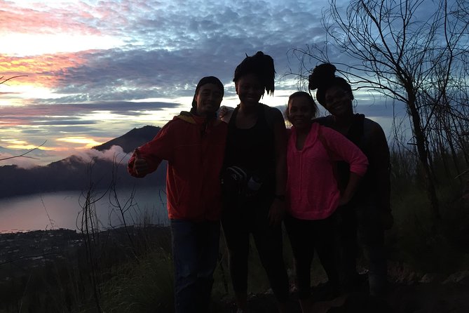 Mount Batur Sunrise Trekking Private All Inclusive - Breakfast with a view over Lake Batur
