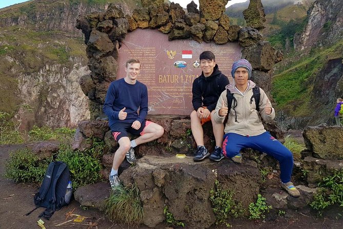 Mount Batur Sunrise Trekking Private Tour with Breakfast and Hotel Transfer - Breakfast at the crater