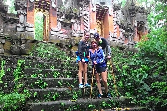 Mount Batur Sunrise Trekking Private Tour with Breakfast and Hotel Transfer - Choosing the route down and adding the crater walk